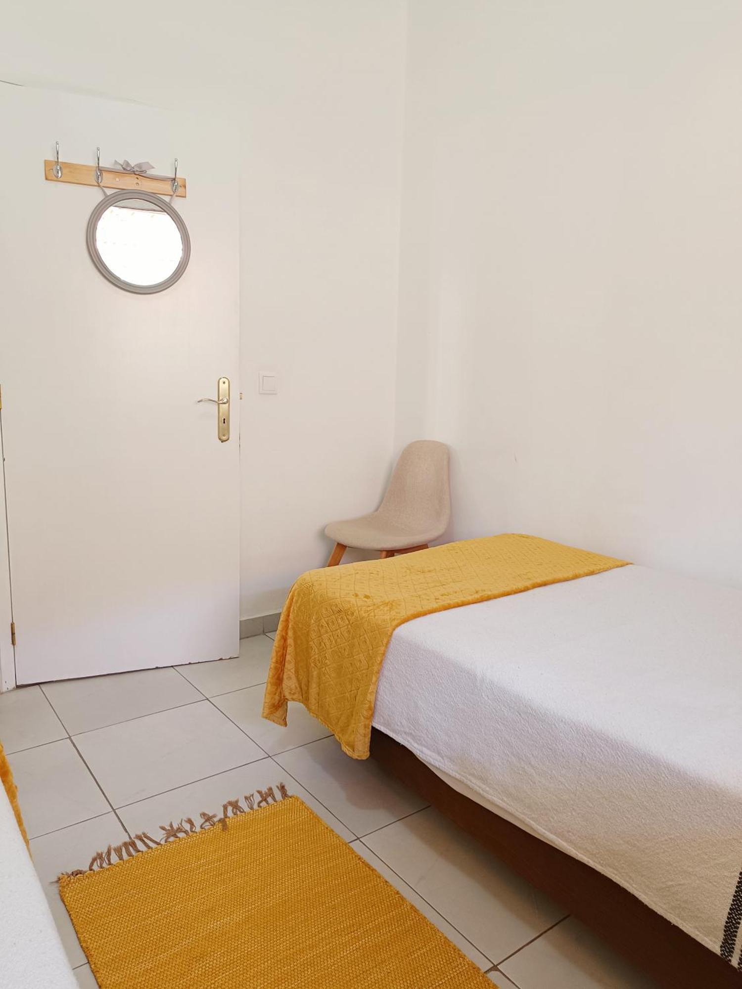 Home & Flower - Private Bedrooms Funchal Szoba fotó